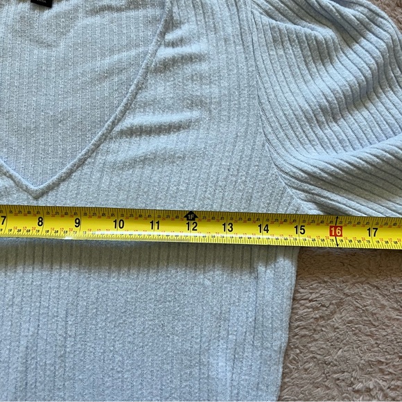 J, Crew Padded Shoulder Long Sleeve Top Women’s Size S - Picture 7 of 10